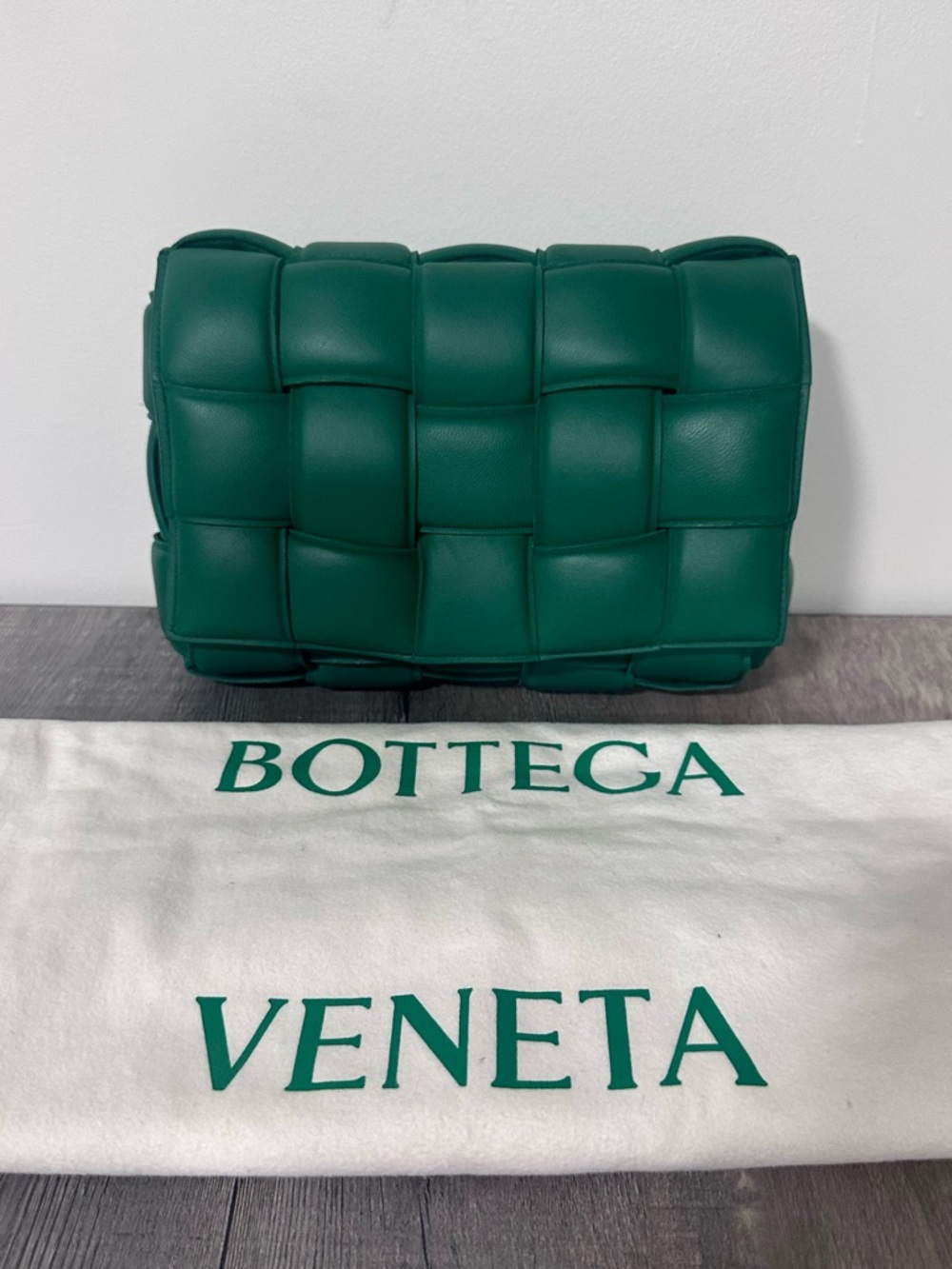 32-36 Preloved Bottega Veneta Padded Cassette (Emerald Green) - Picture 6 of 10